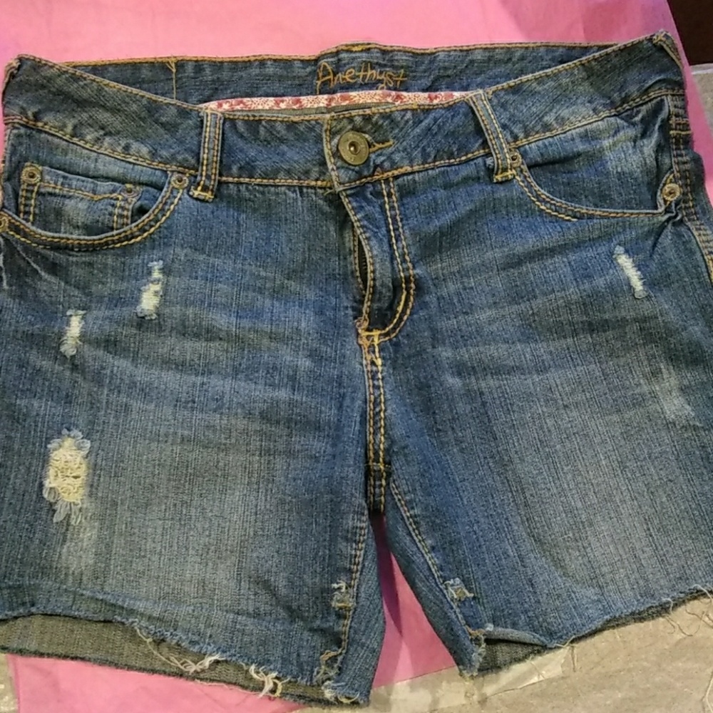Juniors/womans jean shorts